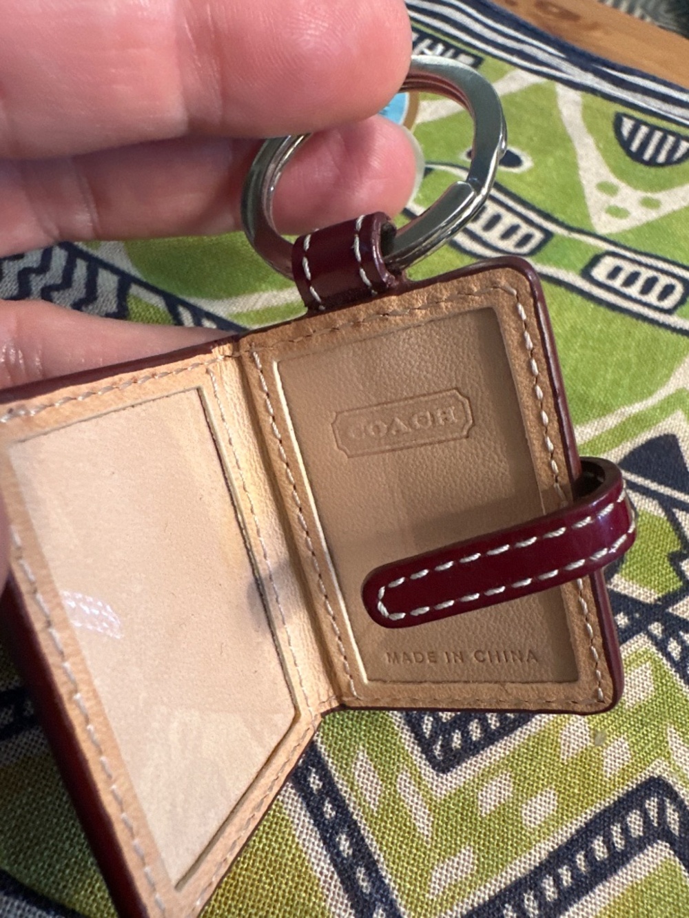 Vintage Coach authentic 1990’s patent photo keychain - Picture 4 of 4